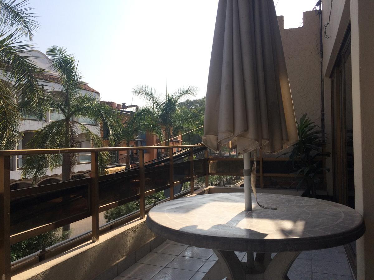 Bungalows Casa Regina Hotel Compostela ภายนอก รูปภาพ