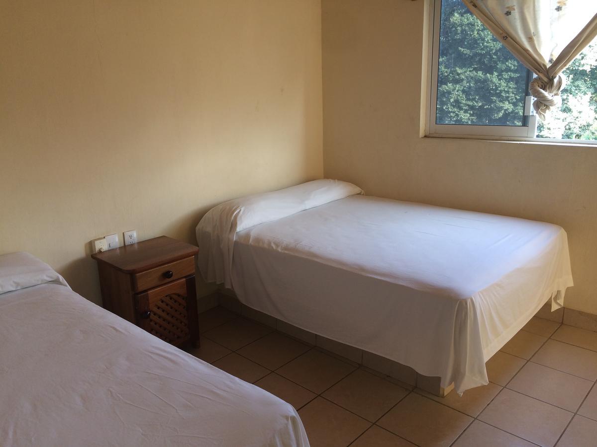 Bungalows Casa Regina Hotel Compostela ภายนอก รูปภาพ