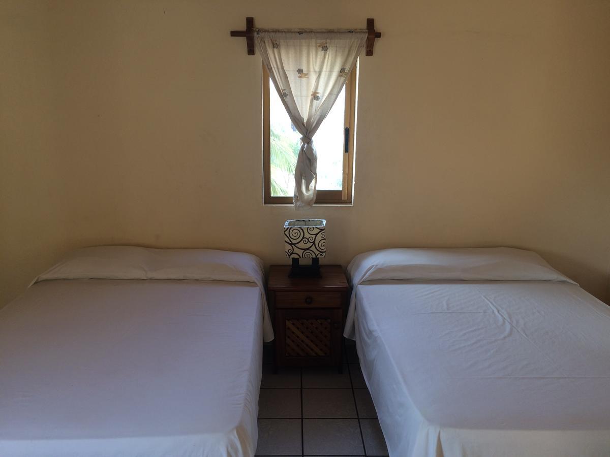 Bungalows Casa Regina Hotel Compostela ภายนอก รูปภาพ