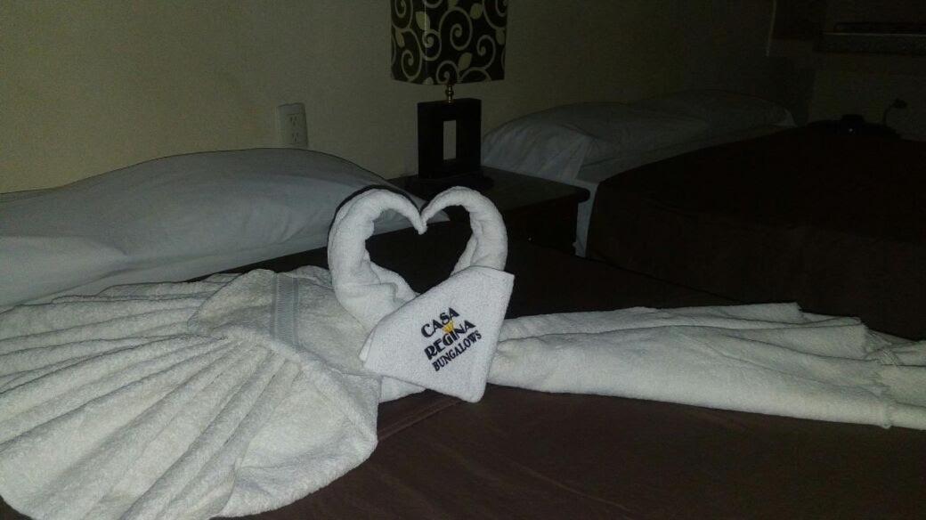 Bungalows Casa Regina Hotel Compostela ภายนอก รูปภาพ